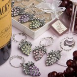 Glistening-Grape-Design Wine Charm Sets